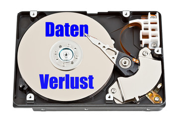 Festplatte mit Aufschrift - Datenverlust - Datenrettung
