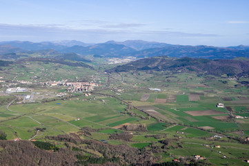 Fototapeta na wymiar Ordu?a Valley, Kraj Basków (Hiszpania)