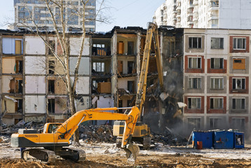 demolition of dilapidated and old apartment building in Moscow