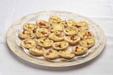 mini quiche lorraine