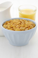 delicious corn flake breakfast