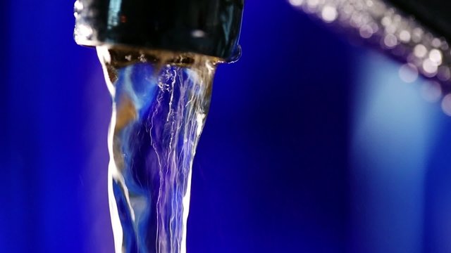 Water tap