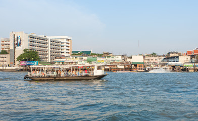 boat on Chao Phraya river