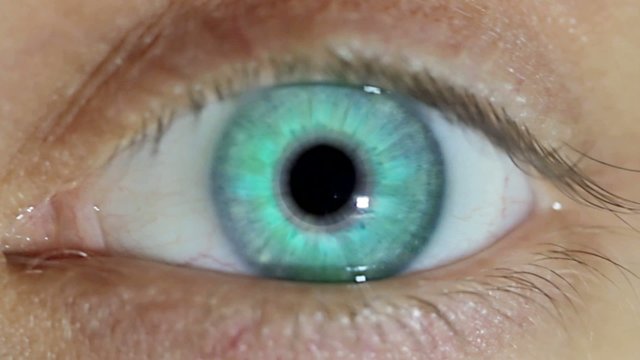 Eye color changes