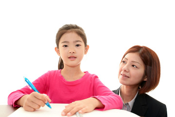 勉強を楽しむ女の子と女性教師