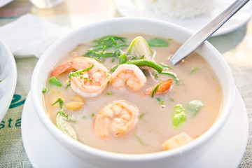 Coconut milk soup with Shrimp and Vetgetables