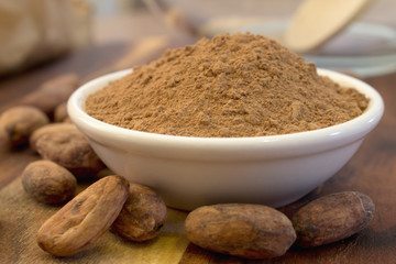 Cocao beans and powder
