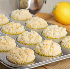 Baking Lemon Muffins