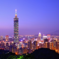 Naklejka premium Tajpej, Tajwan Skyline