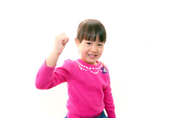 ガッツポーズの女の子