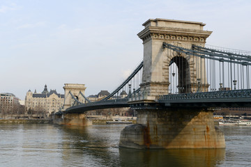 Obraz premium Pont des Chaînes à Budapest