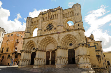 Naklejka premium Cuenca cathedral view from the entrance
