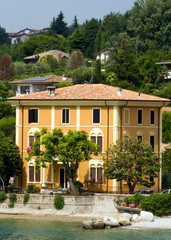 Fototapeta na wymiar Italian House
