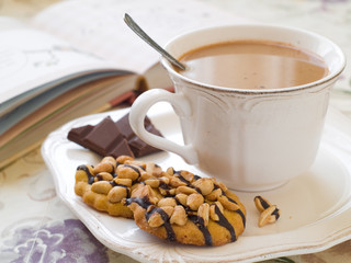 cookie and tea