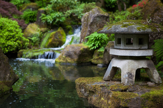 rock lantern in portland japanese garden