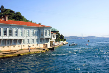 Obraz premium Istanbul city, the view from water, Turkey
