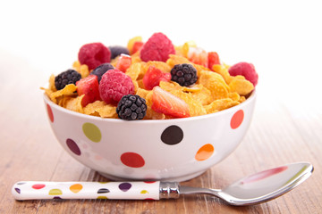 bowl of cereal with berries fruits