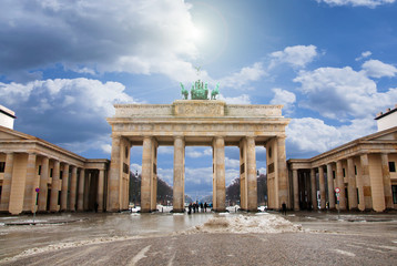 Magdeburg gates
