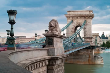 Selbstklebende Fototapete Budapest Budapest - Kettenbrücke