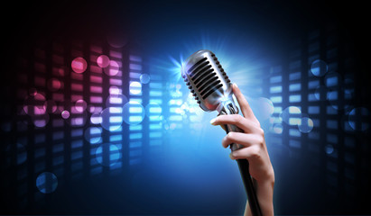 audio microphone retro style