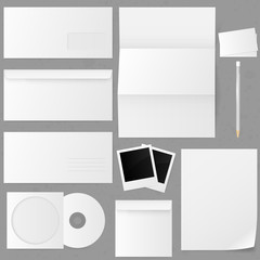 Fototapeta na wymiar Set of paper envelopes. Vector illustration.