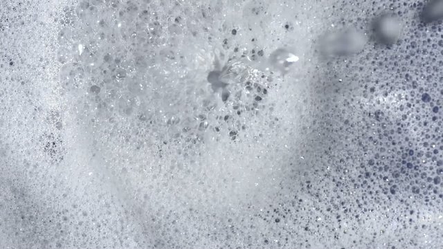 Wasser einlaufen lassen