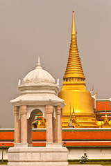 Modern and ancient art at wat phra kaew in thailand