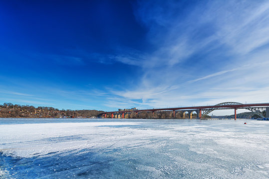 รูปภาพLiljeholmen เลือกดูภาพถ่ายสต็อก เวกเตอร์ และวิดีโอ409 Adobe Stock