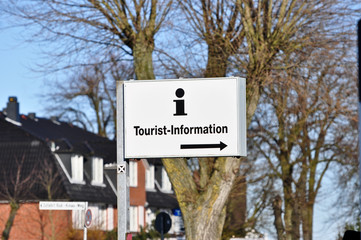 Tourist Information Schild