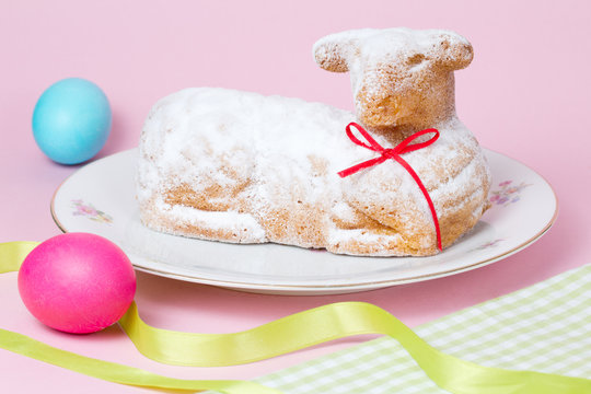 traditionelles Osterlamm