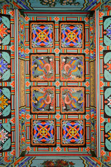 a decoration pattern of korean traditional temple roof