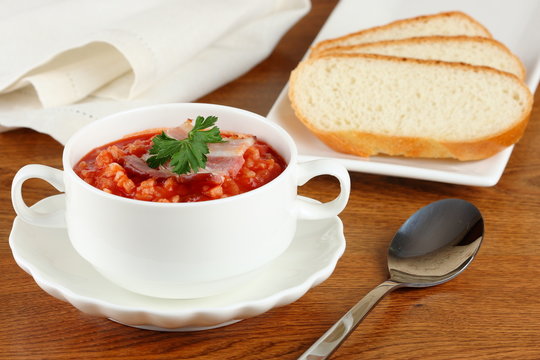 tomato soup and bread slices