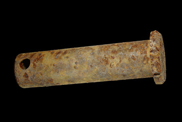 Stahlbolzen perspektivisch im Dunkelfeld