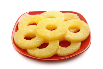 Canned pineapple