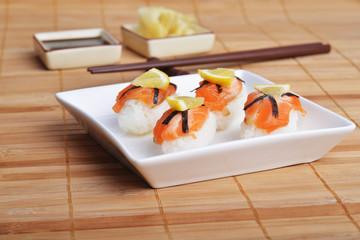 sushi with salmon