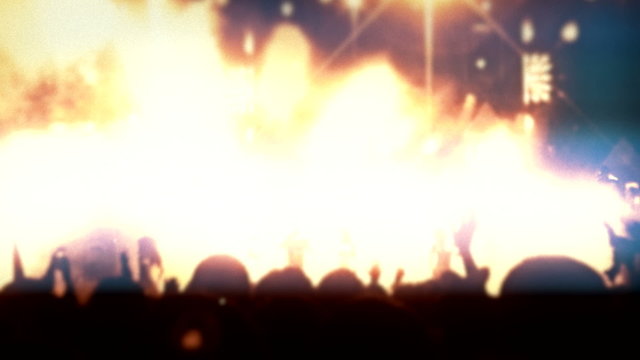Summet hit concert stage 1