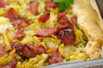 Sausage and cauliflower cake - Tortino salsicce e cavolfiori
