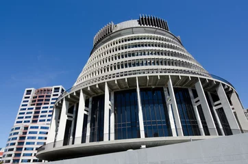 Foto auf Glas Parliament of New Zealand © Rafael Ben-Ari