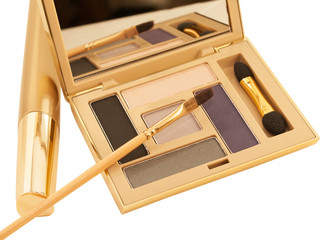 luxe purple and beige make-up eyeshadows in gold packing