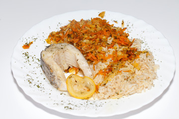 the healthy diet - brown rice with fisch and vegetable