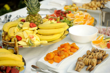 Fruit Table