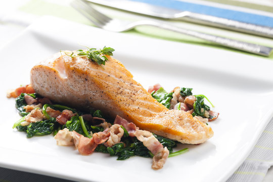 Salmon Fillet With Warm Spinach And Bacon Salad