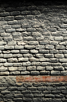 Background, muro de ladrillos ennegrecidos por el humo