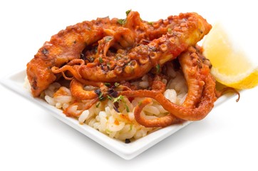 Octopus with tomato sauce