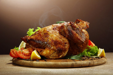 Whole roasted chicken with vegetables, © Africa Studio