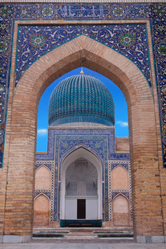 The mausoleum of the Asian conqueror Tamerlane in Samarkand, Uzb