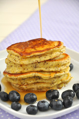 Mohn Pancakes