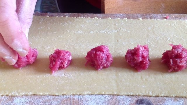 Agnolotti fatti in casa. Ripieno