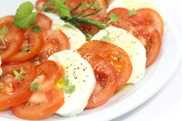 tomates et mozzarella