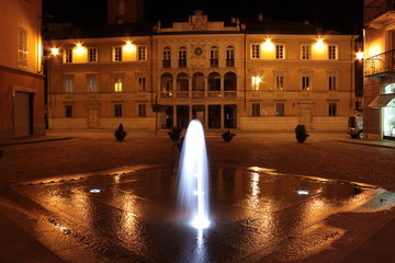 Fontana di notte